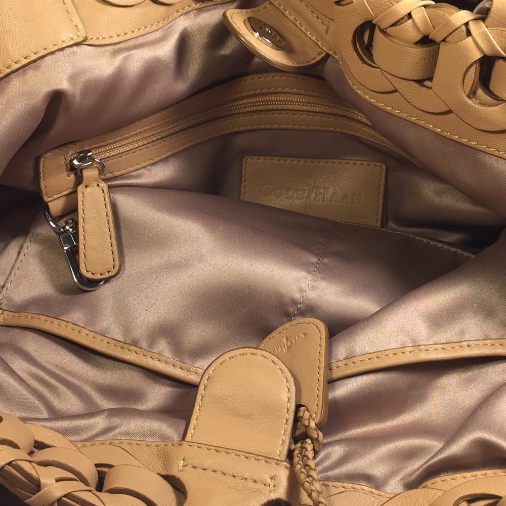 Handbag - Picture 6 of 6